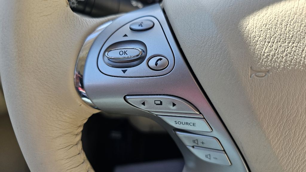 2017 Nissan Murano Image 19