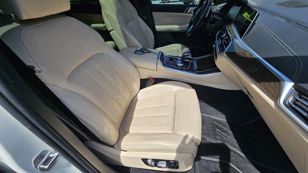 2022 BMW X5 Image 37