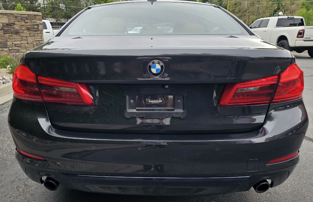2019 BMW 5 Series Image 6