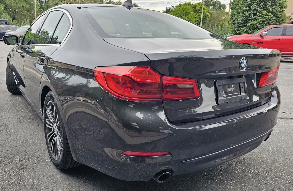 2019 BMW 5 Series Image 7