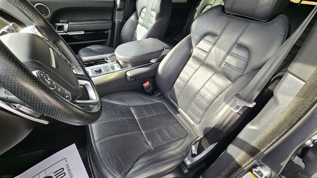2017 Land Rover Range Rover Sport Image 14