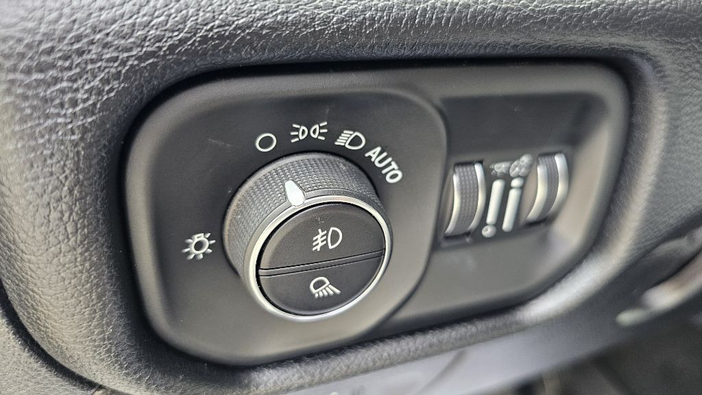 2019 RAM 1500 Image 19