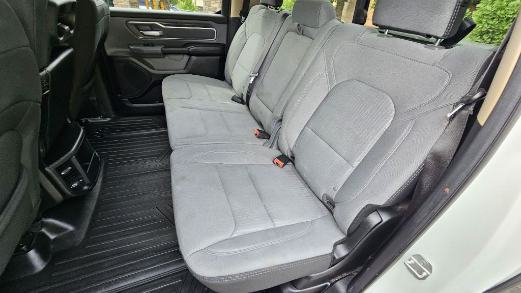 2019 RAM 1500 Image 35