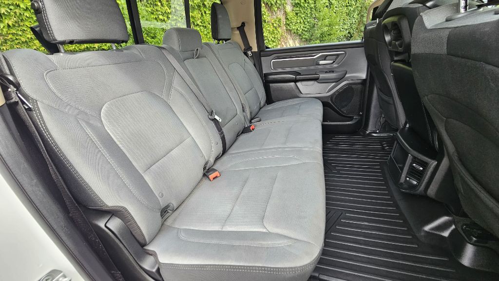2019 RAM 1500 Image 43