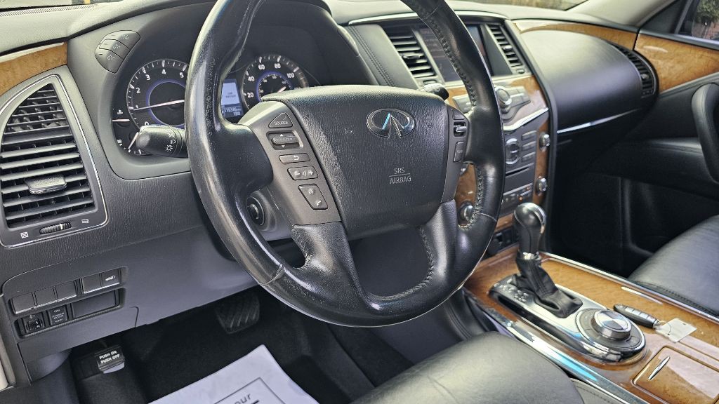2013 INFINITI QX56 Image 13