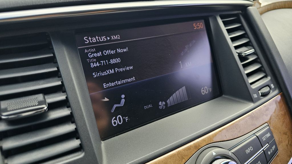 2013 INFINITI QX56 Image 21