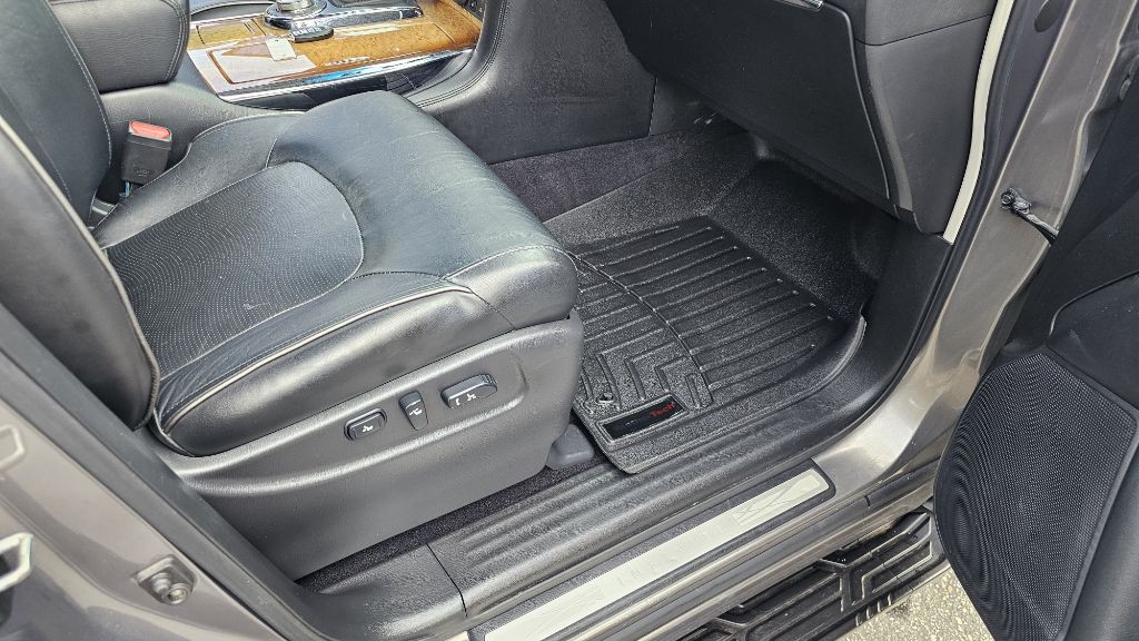 2013 INFINITI QX56 Image 37