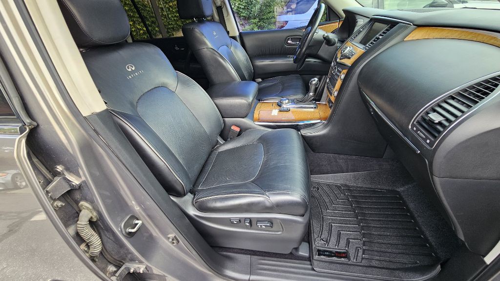 2013 INFINITI QX56 Image 38