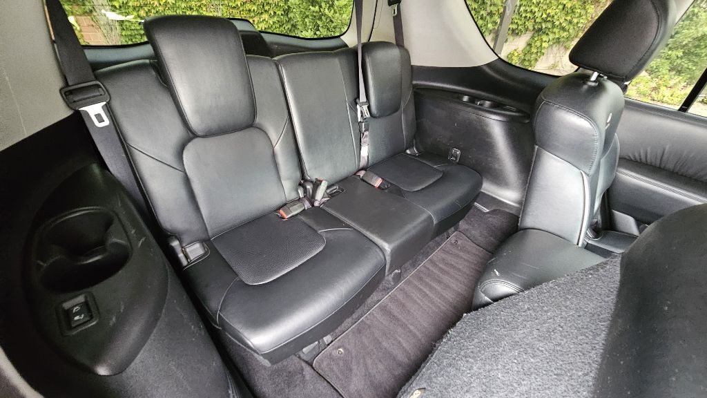 2013 INFINITI QX56 Image 45