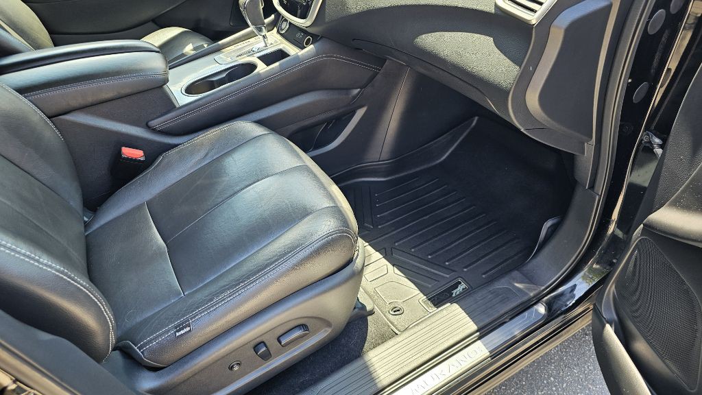 2018 Nissan Murano Image 29