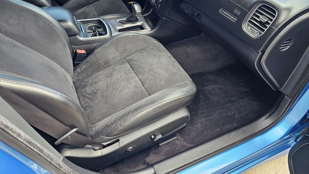2019 Dodge Charger Image 21