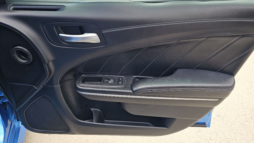 2019 Dodge Charger Image 25
