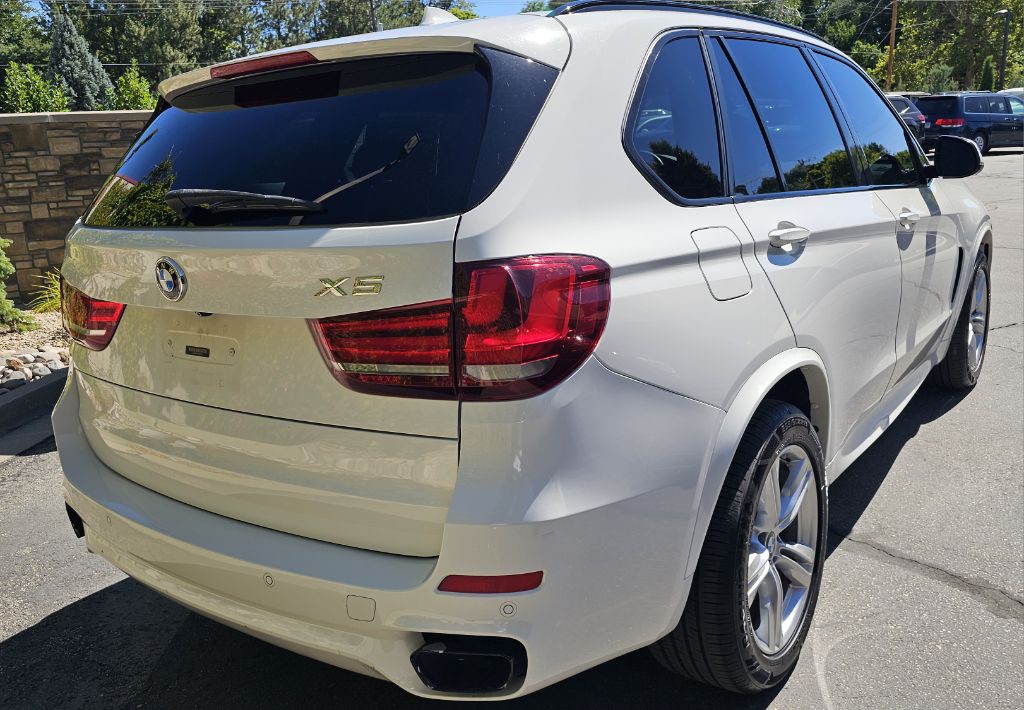 2015 BMW X5 Image 2