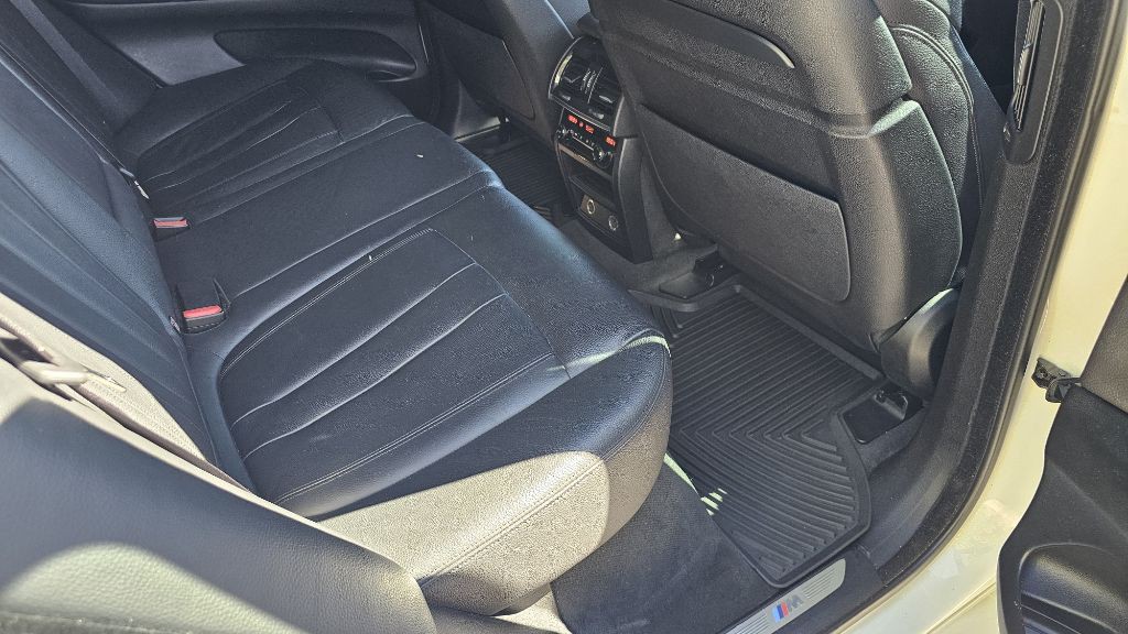 2015 BMW X5 Image 44