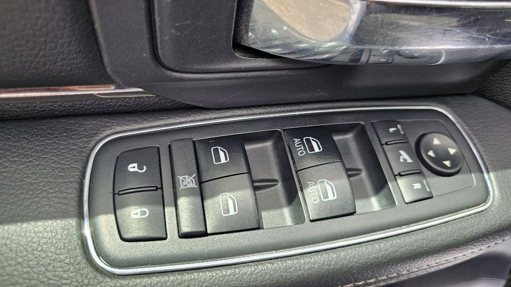 2018 RAM 1500 Image 28