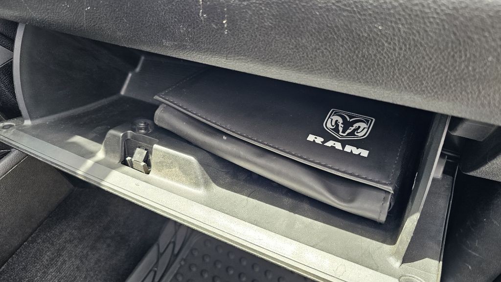 2018 RAM 1500 Image 37