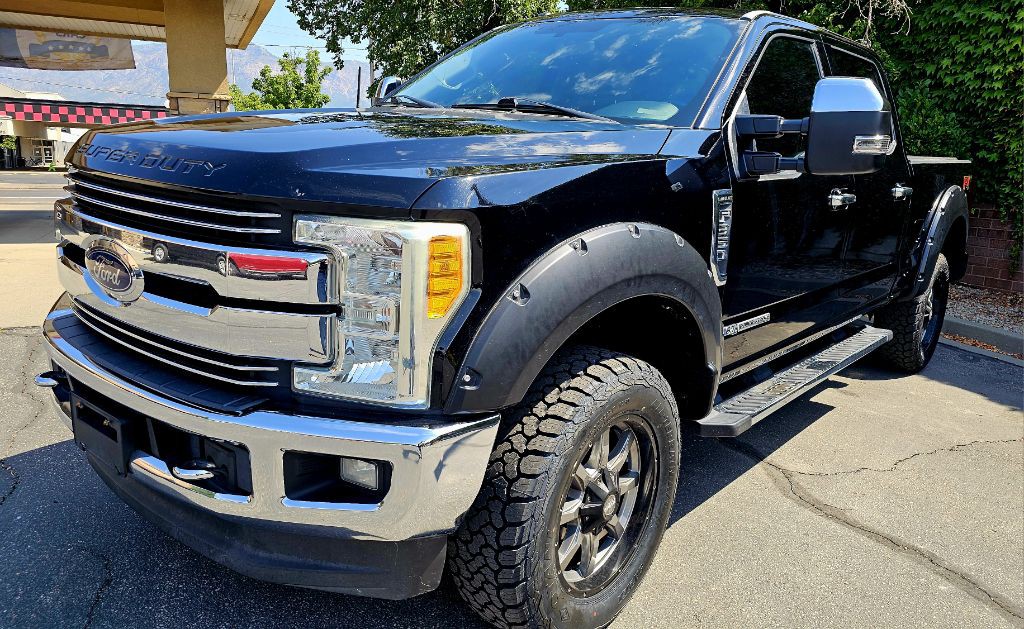 2017 Ford F-350 Image 1