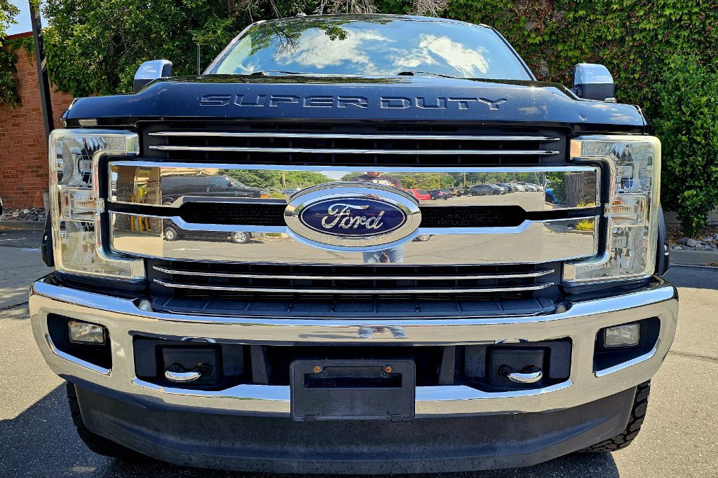 2017 Ford F-350 Image 2