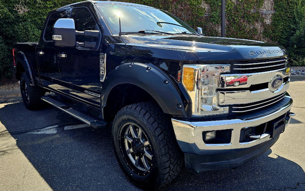 2017 Ford F-350 Image 3