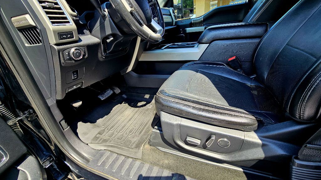 2017 Ford F-350 Image 15