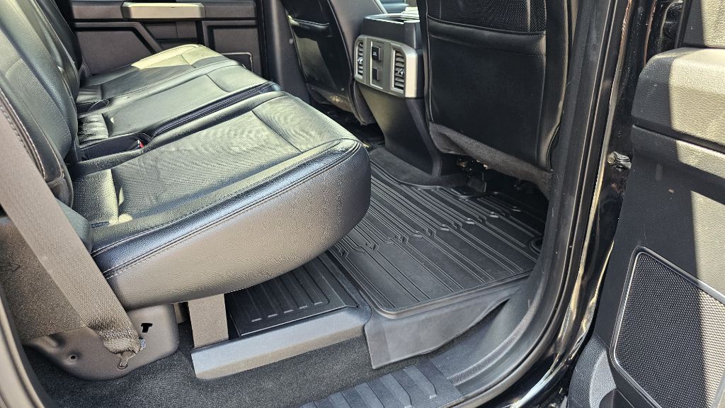 2017 Ford F-350 Image 41