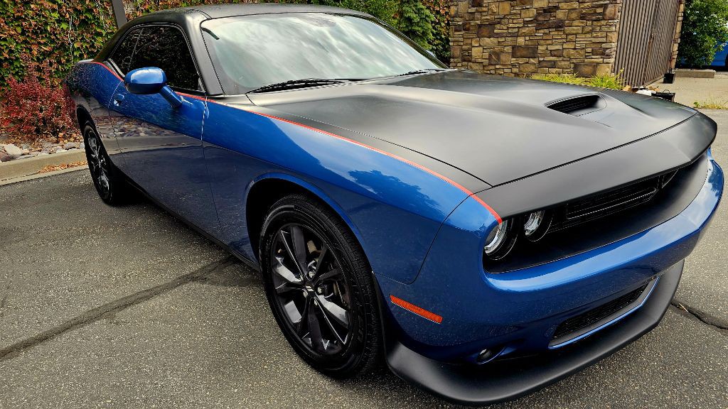 2020 Dodge Challenger Image 3