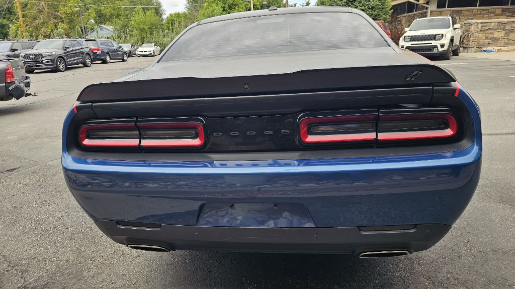 2020 Dodge Challenger Image 6
