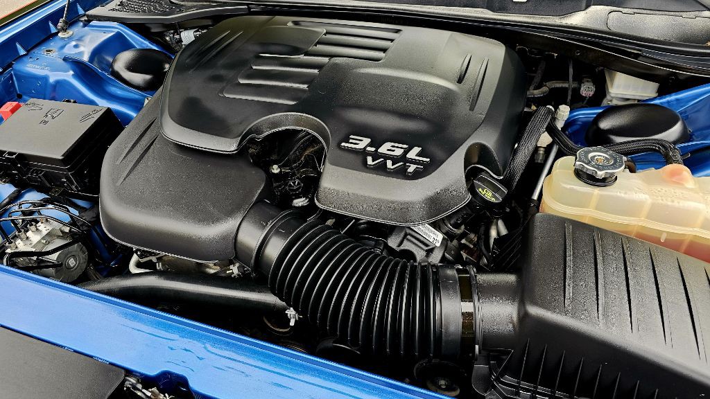 2020 Dodge Challenger Image 9