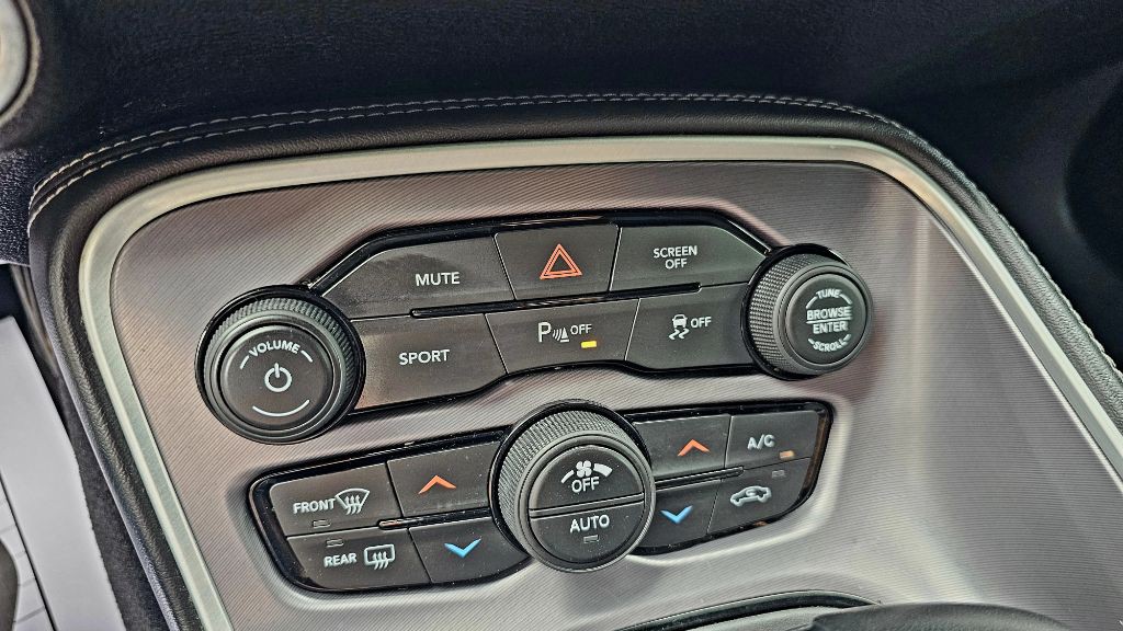2020 Dodge Challenger Image 19
