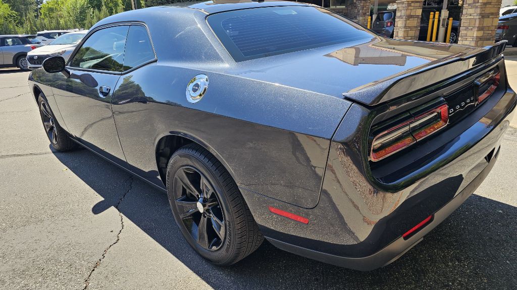 2019 Dodge Challenger Image 7