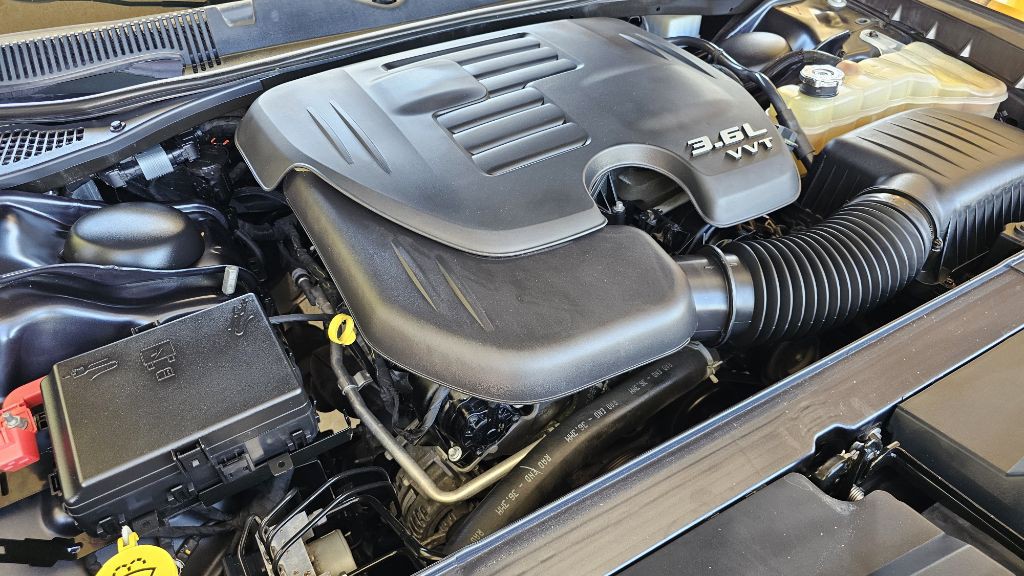 2019 Dodge Challenger Image 9