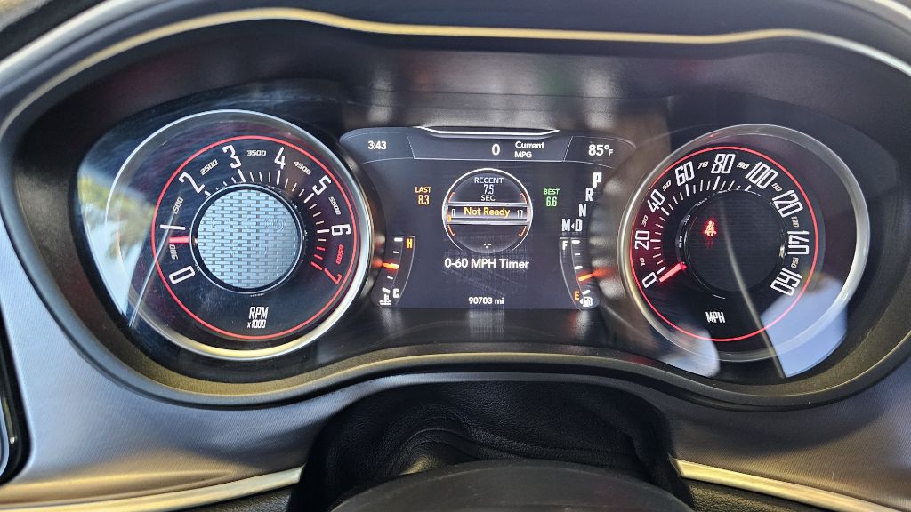 2019 Dodge Challenger Image 15