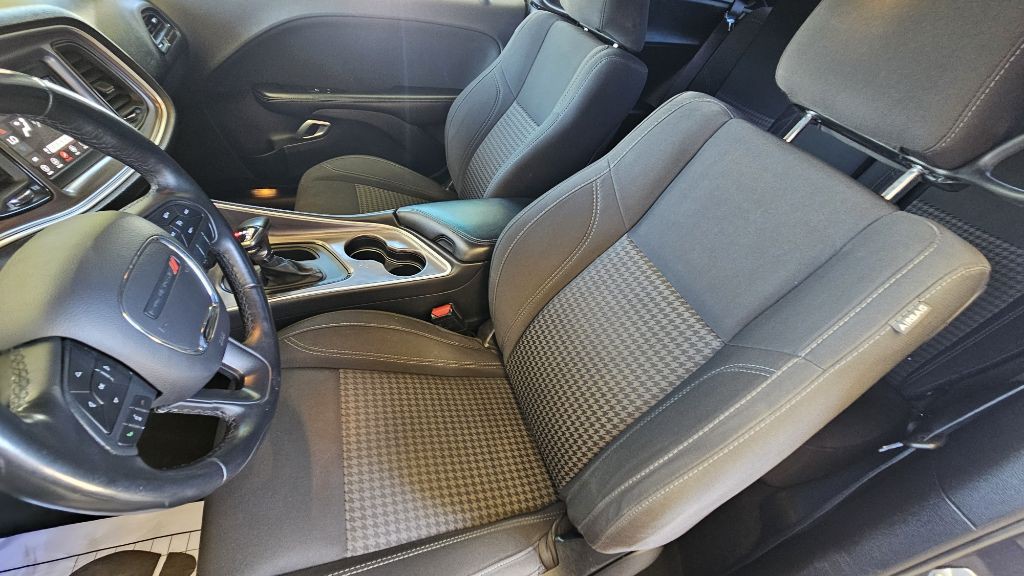 2019 Dodge Challenger Image 35