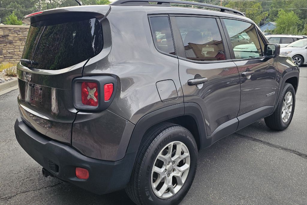 2017 Jeep Renegade Image 5