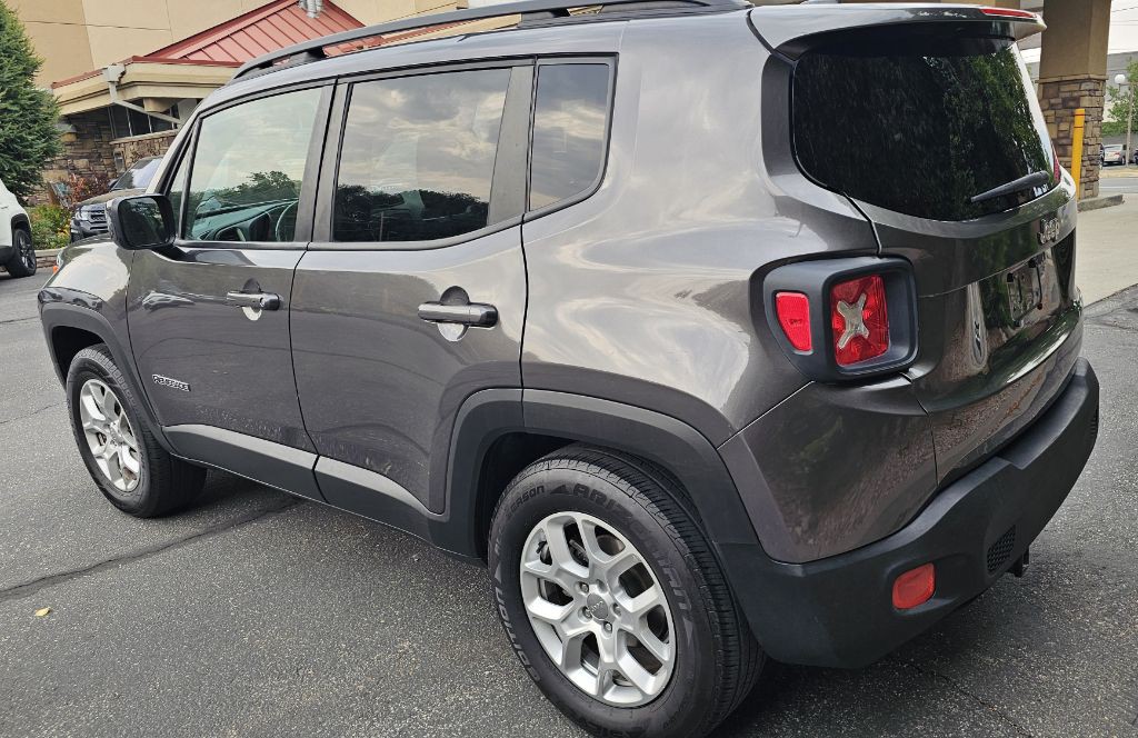 2017 Jeep Renegade Image 7