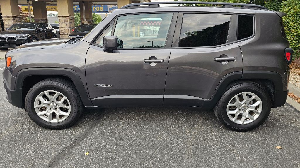 2017 Jeep Renegade Image 8