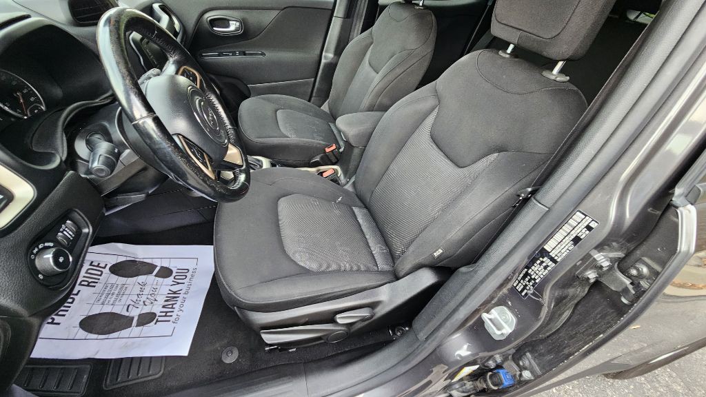 2017 Jeep Renegade Image 10