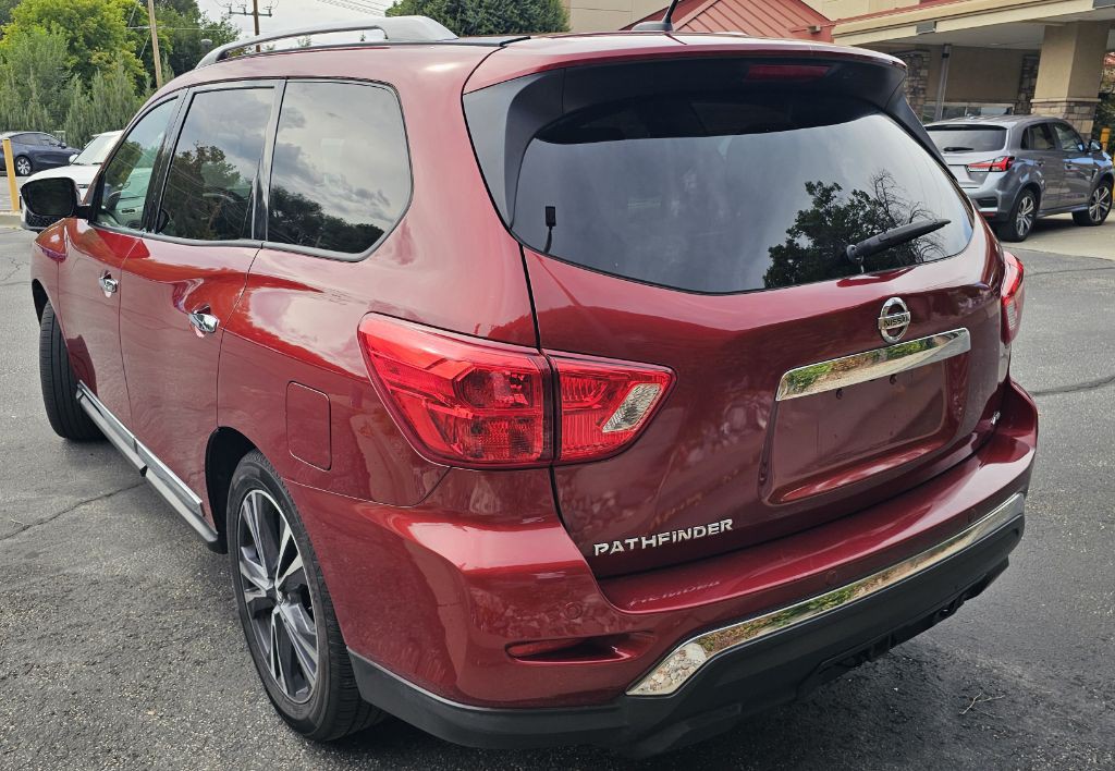 2017 Nissan Pathfinder Image 7