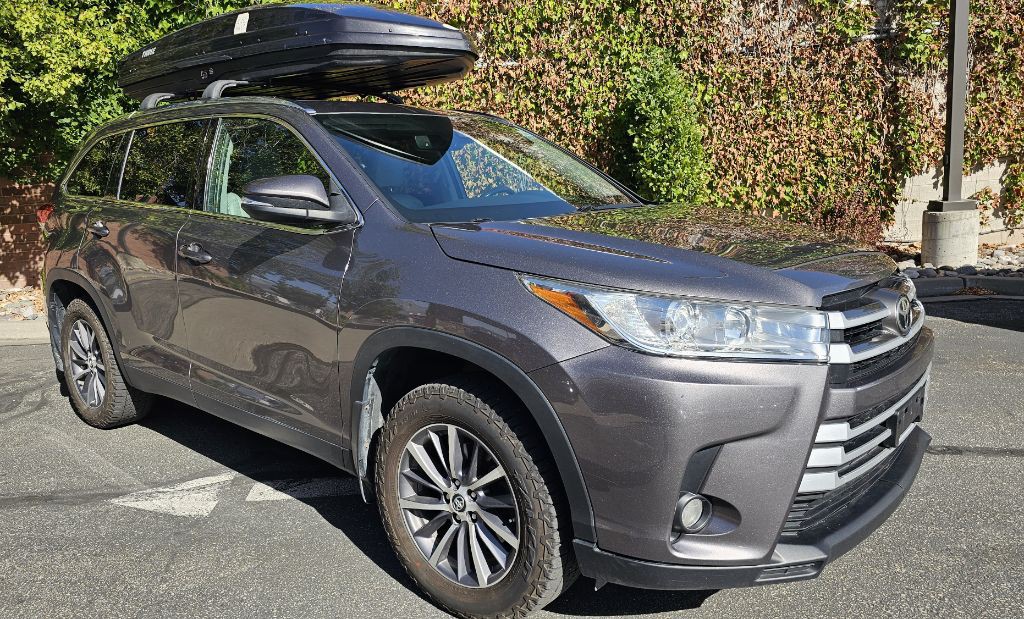 2019 Toyota Highlander Image 3