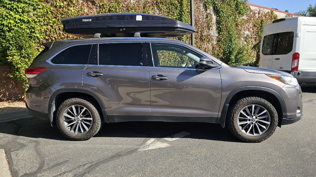 2019 Toyota Highlander Image 4