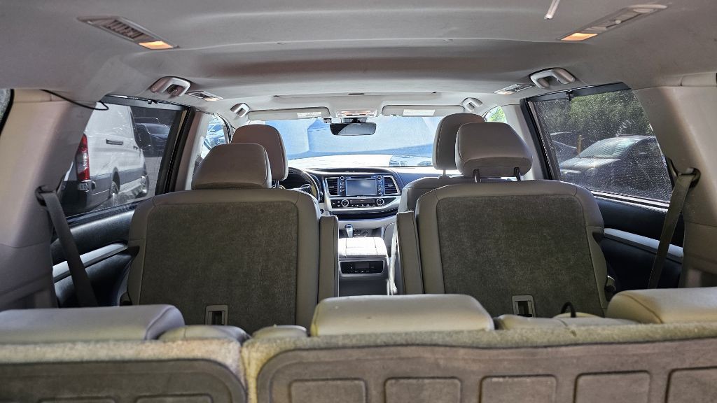 2019 Toyota Highlander Image 13