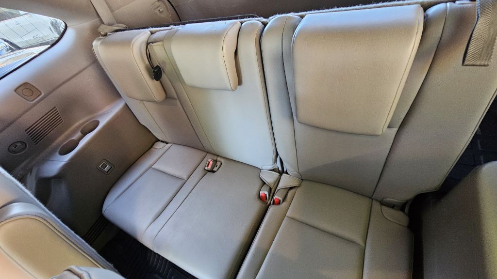 2019 Toyota Highlander Image 32