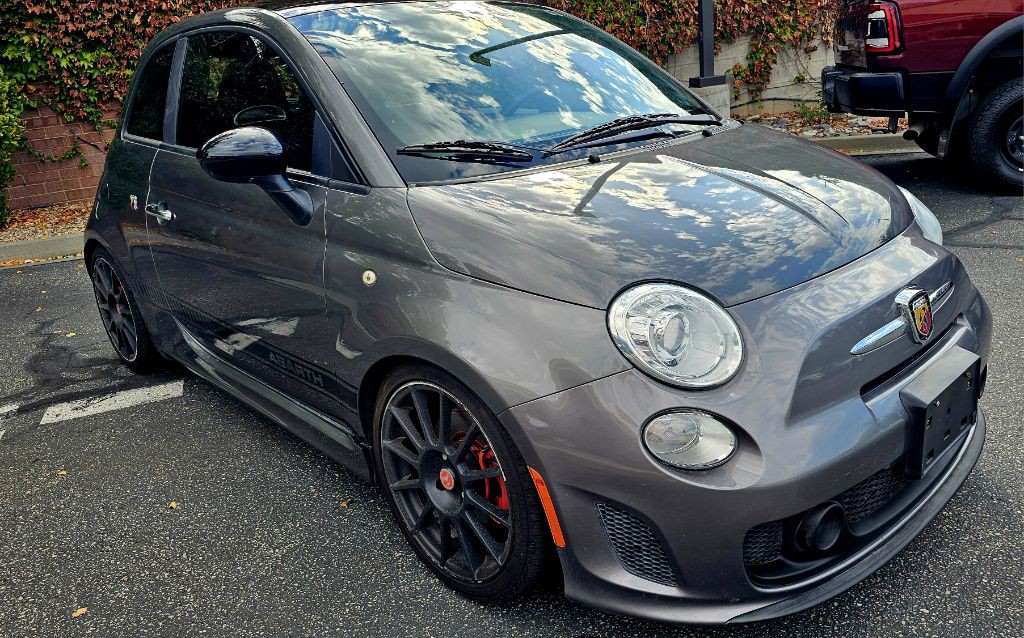 2012 FIAT 500 Image 3
