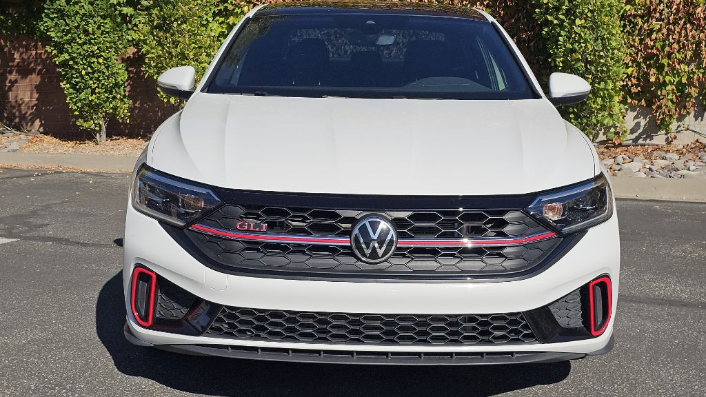 2022 Volkswagen Jetta Image 2