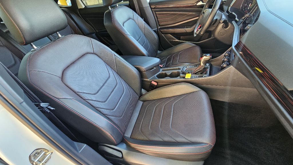 2022 Volkswagen Jetta Image 33