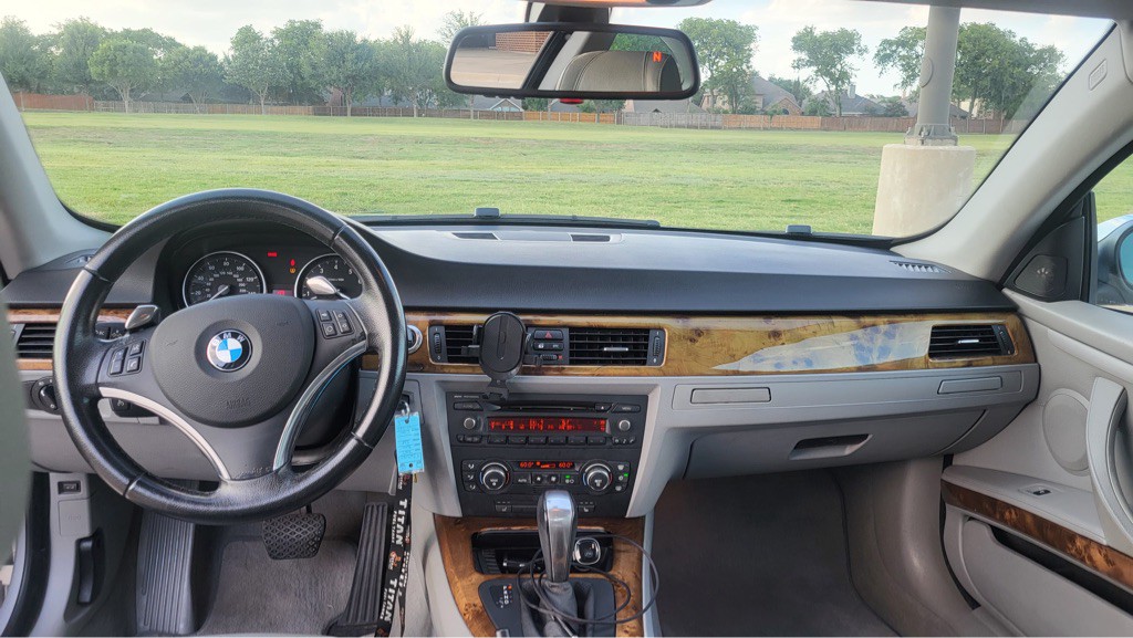 2007 BMW 3 Series Image 11