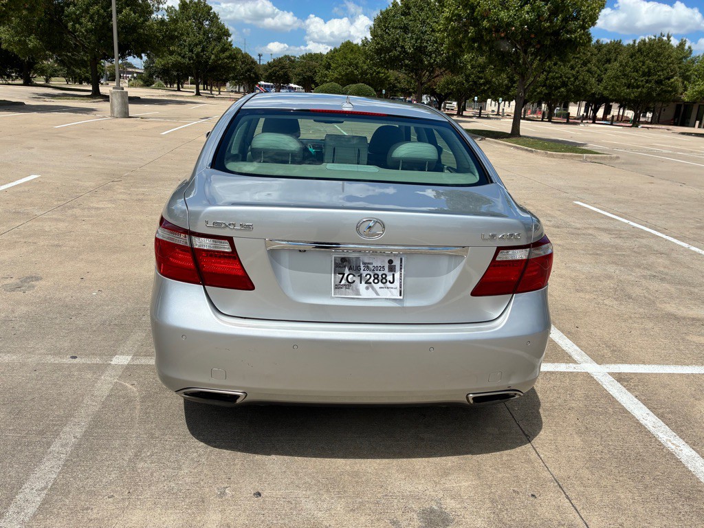 2007 Lexus LS Image 6