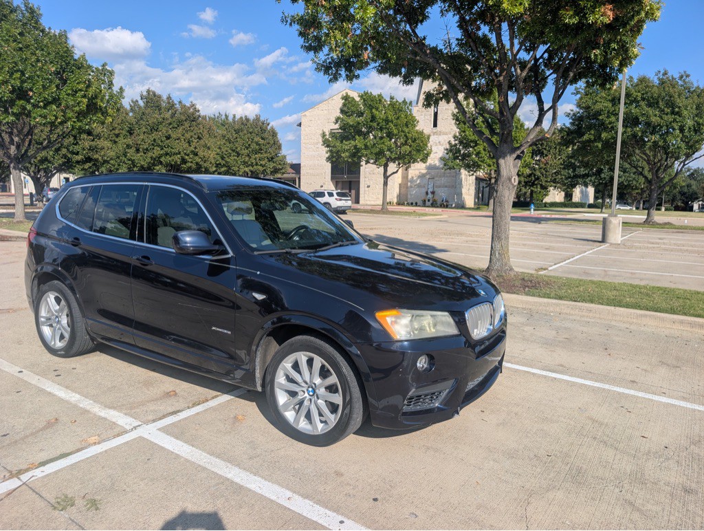 2011 BMW X3 Image 2