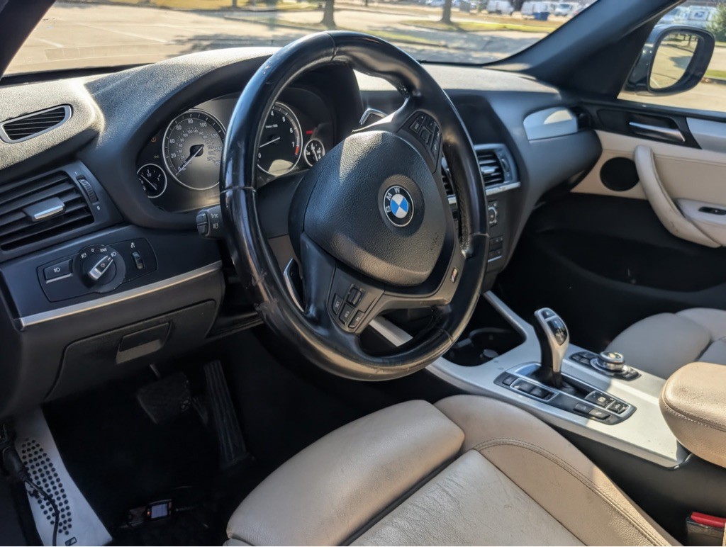 2011 BMW X3 Image 11