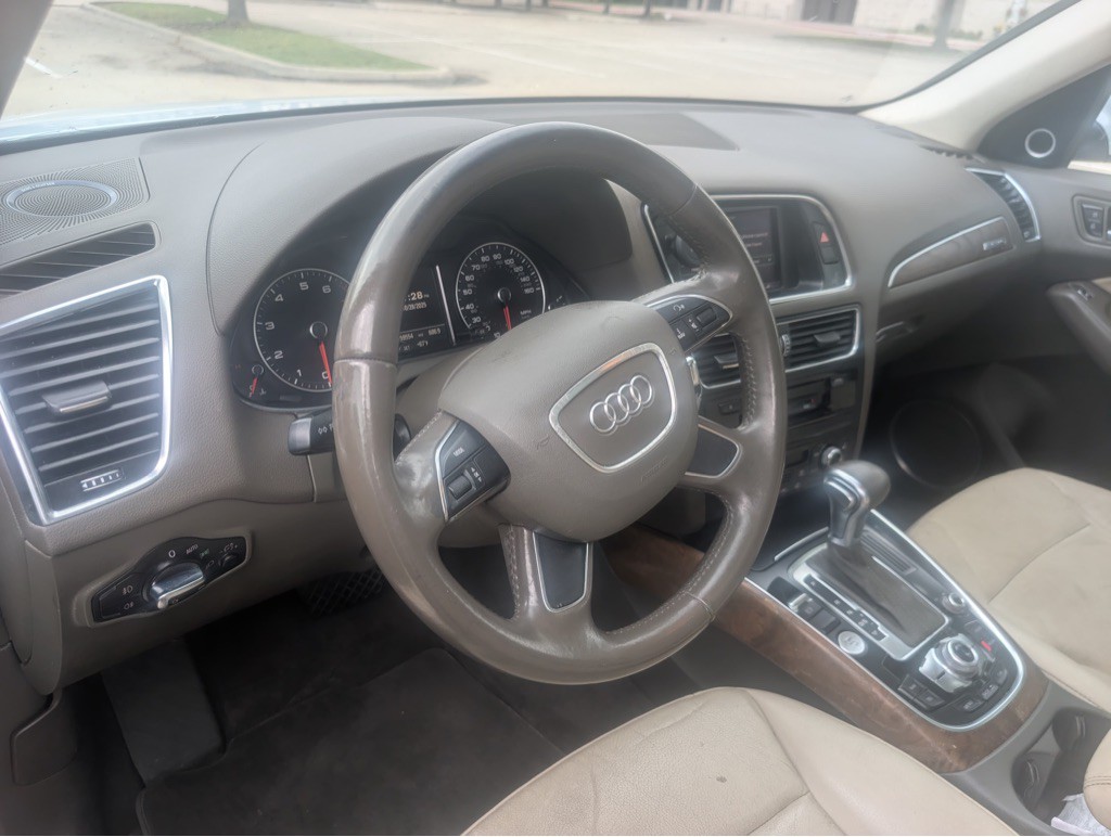 2013 Audi Q5 Image 9